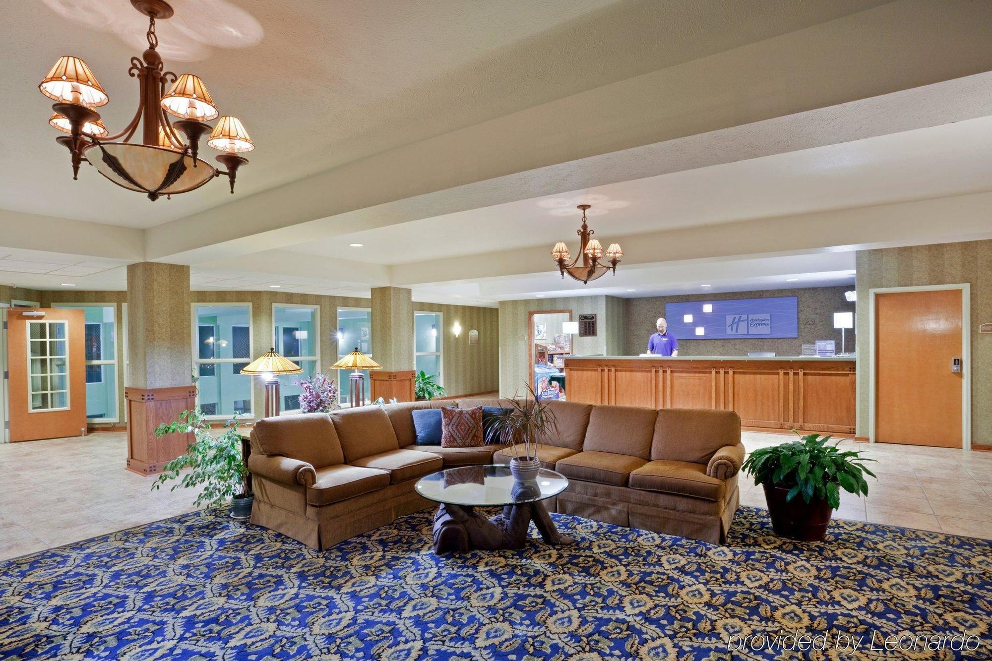 Holiday Inn Express Lewiston By Ihg Exterior photo